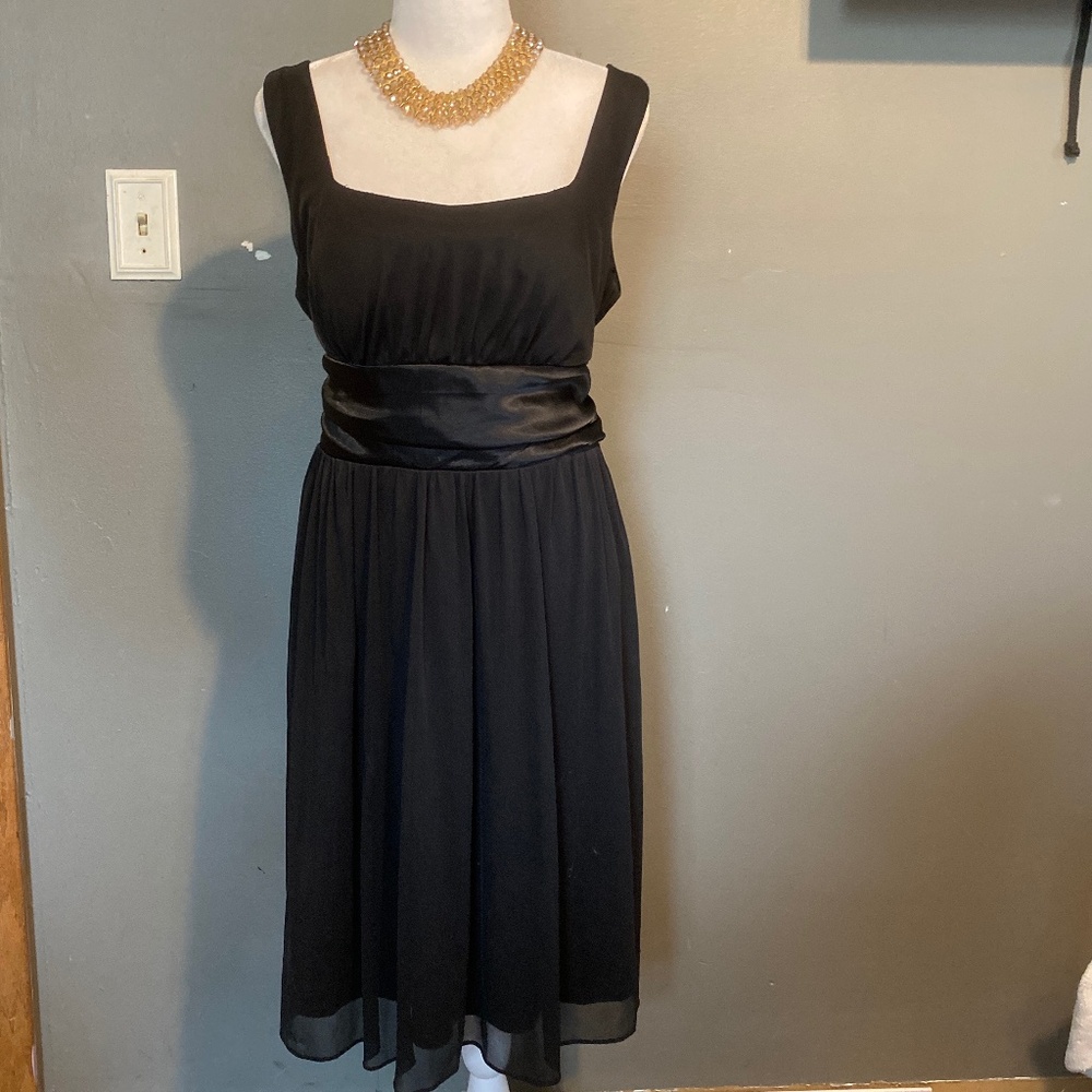 JUMP Apparel Little Black Dress Breathtaking Bow in Back Elegant! 14